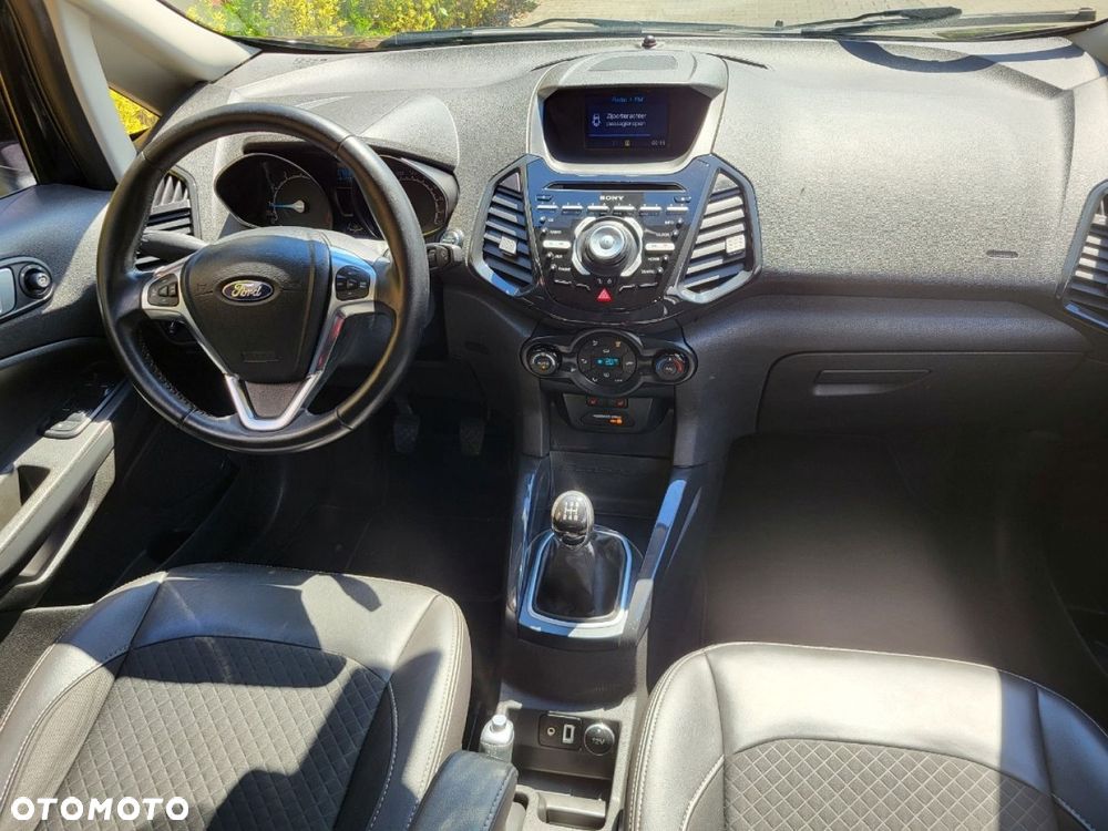Ford EcoSport - 10