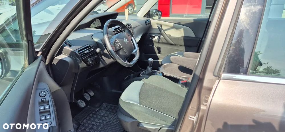 Citroën C4 Picasso - 6