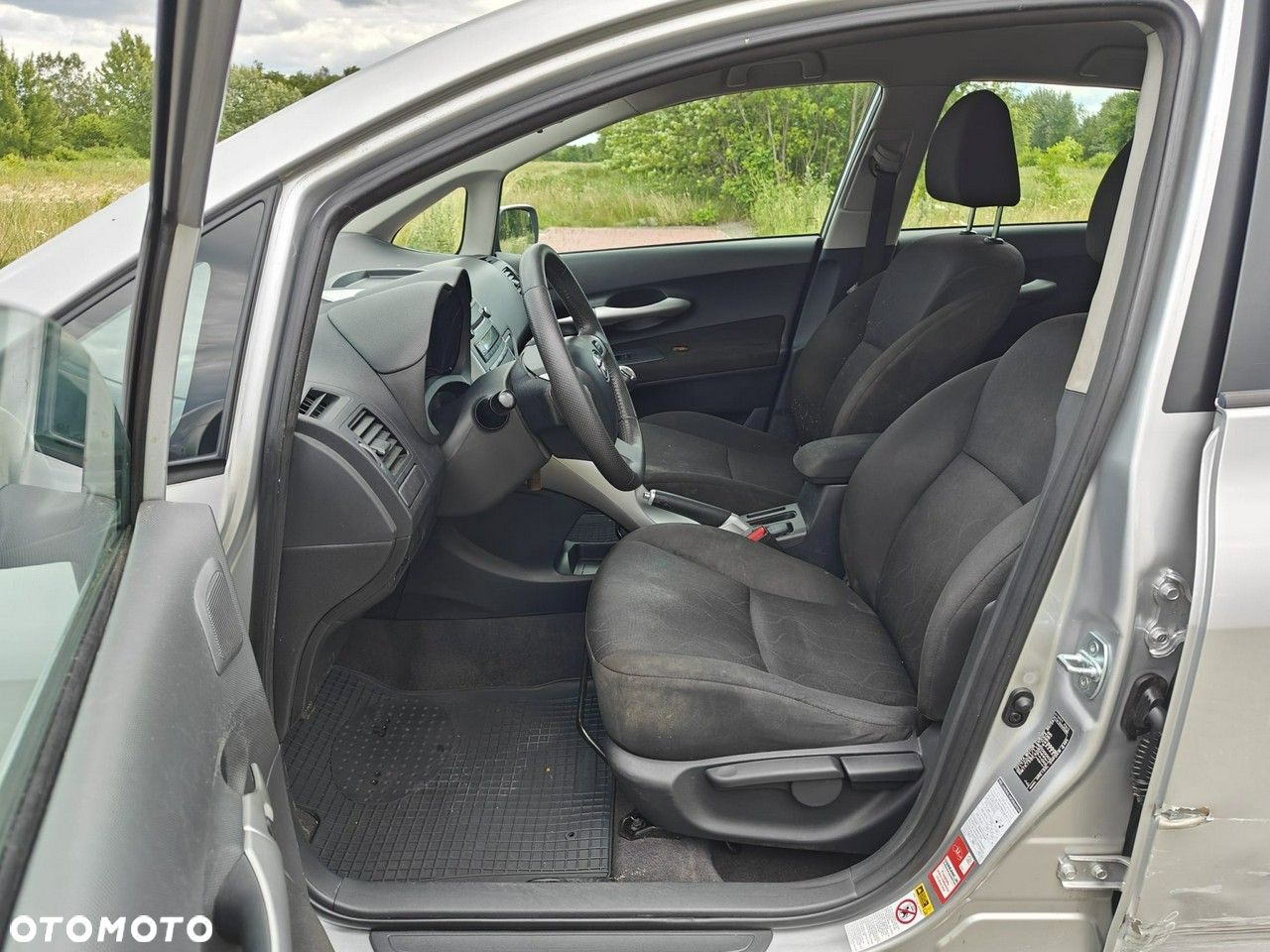 Toyota Auris - 10