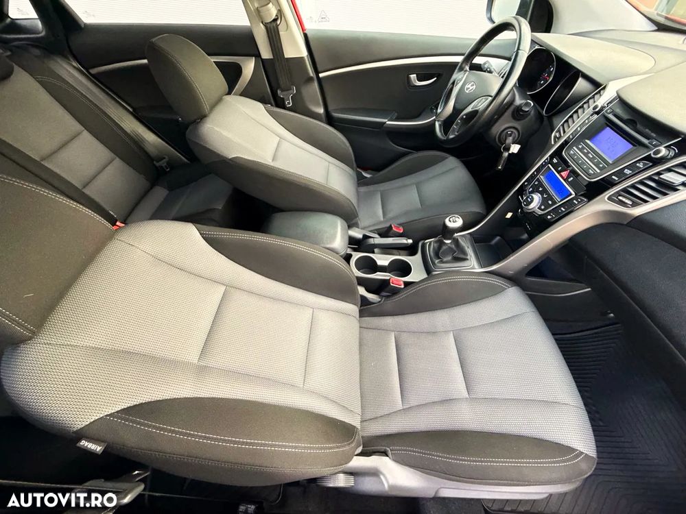 Hyundai i30 1.4 MPi Comfort+ - 18