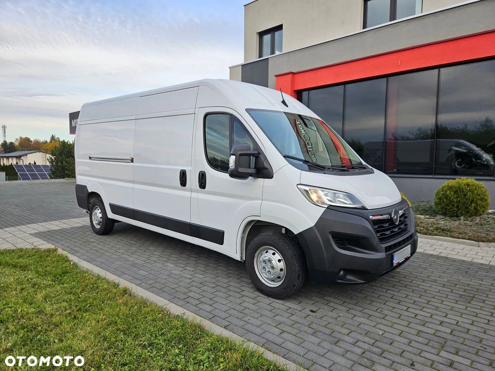 Opel Movano