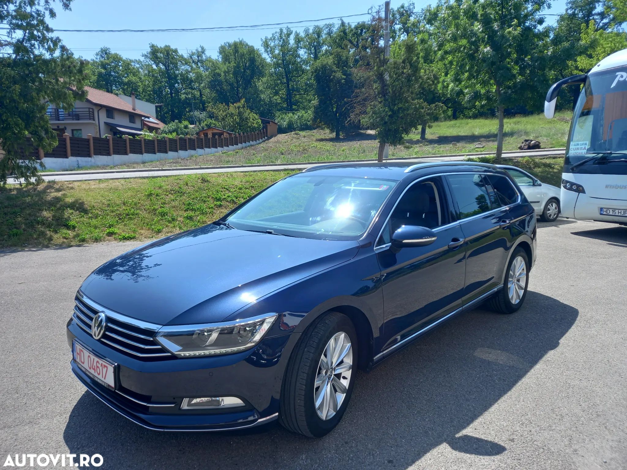 Volkswagen Passat Variant 2.0 TDI Highline - 1