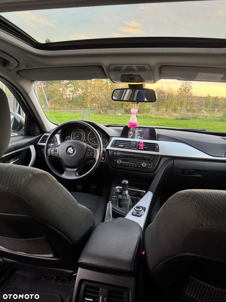 BMW Seria 3 320d Eff.Dynamics Sport Line - 9