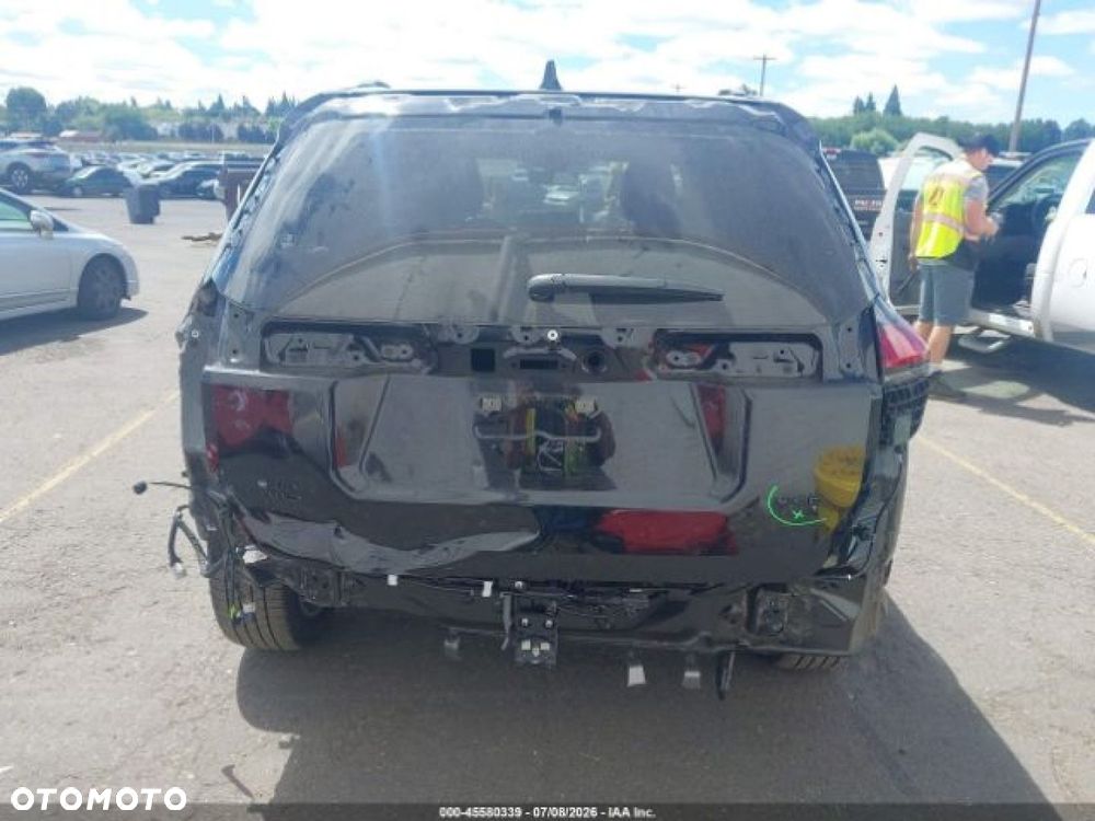Toyota RAV4 - 6