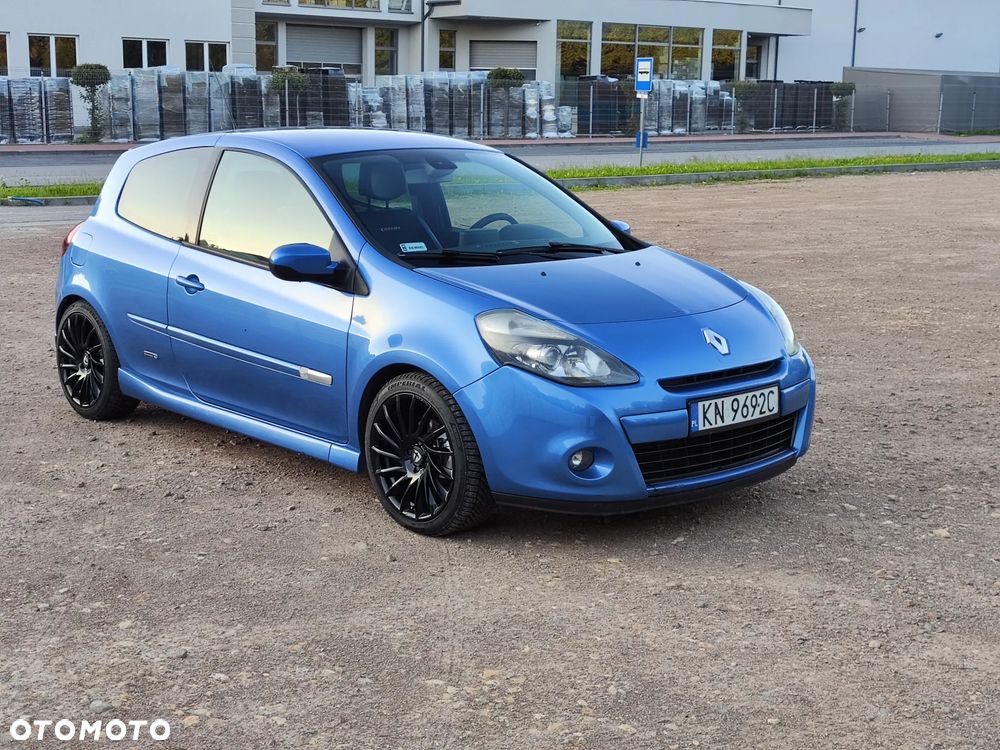 Renault Clio 1.5 dCi 105 FAP Gordini - 12