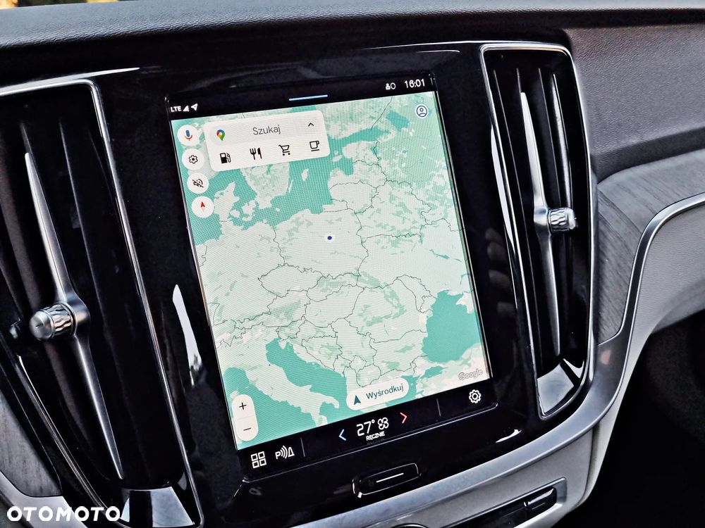 Volvo V60 Cross Country B4 D AWD Ultimate - 19