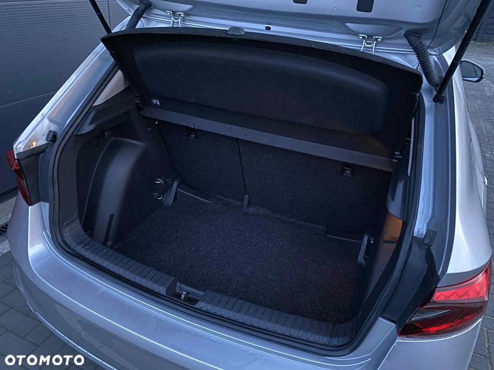 Skoda Fabia 1.0 MPI Drive - 23