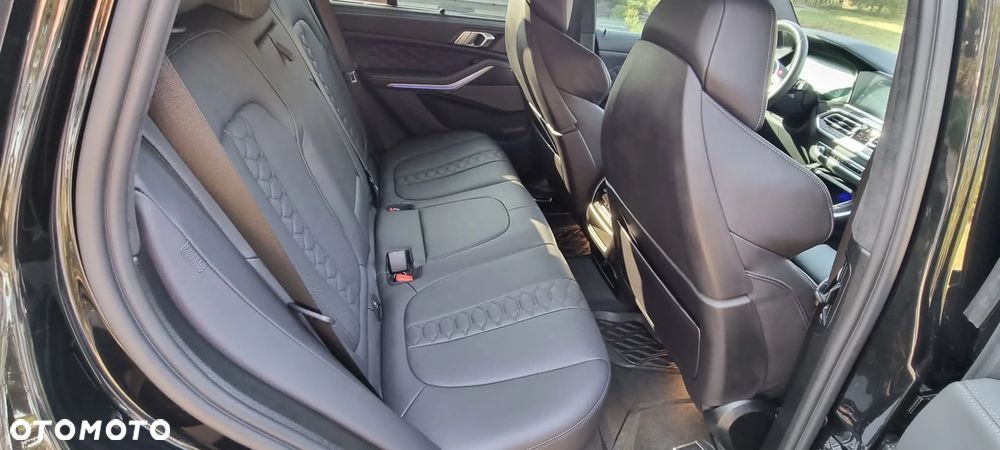 BMW X5 M Competition - 23