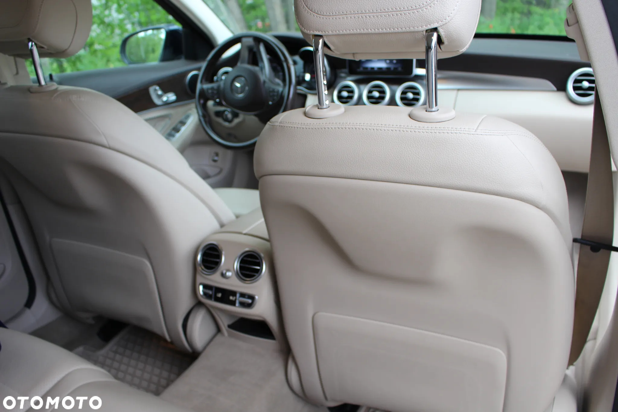 Mercedes-Benz Klasa C 200 4-Matic 7G-TRONIC - 7