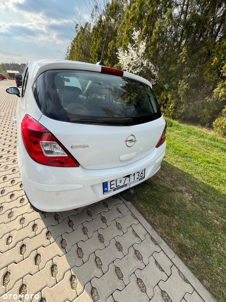 Opel Corsa 1.2 16V Essentia EasyTronic - 17