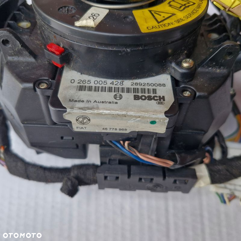 Przełącznik zespolony Fiat OE 46778965 - 2