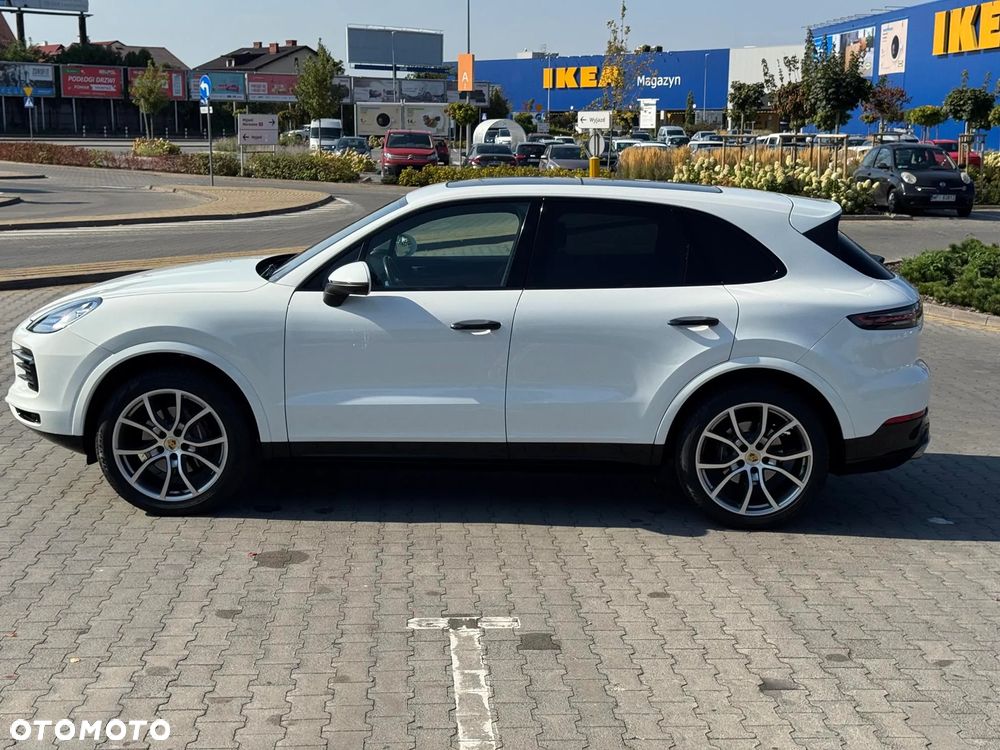 Porsche Cayenne - 23