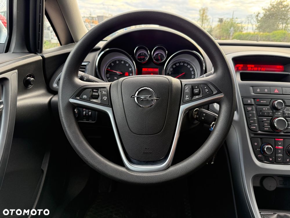 Opel Astra - 19