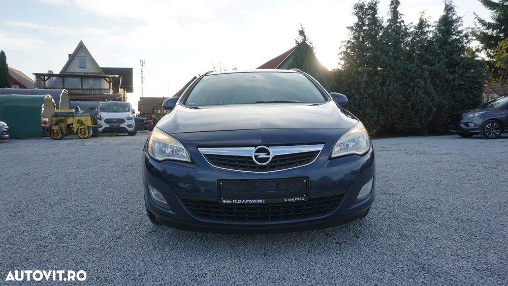 Opel Astra 2.0 CDTI DPF Innovation - 1