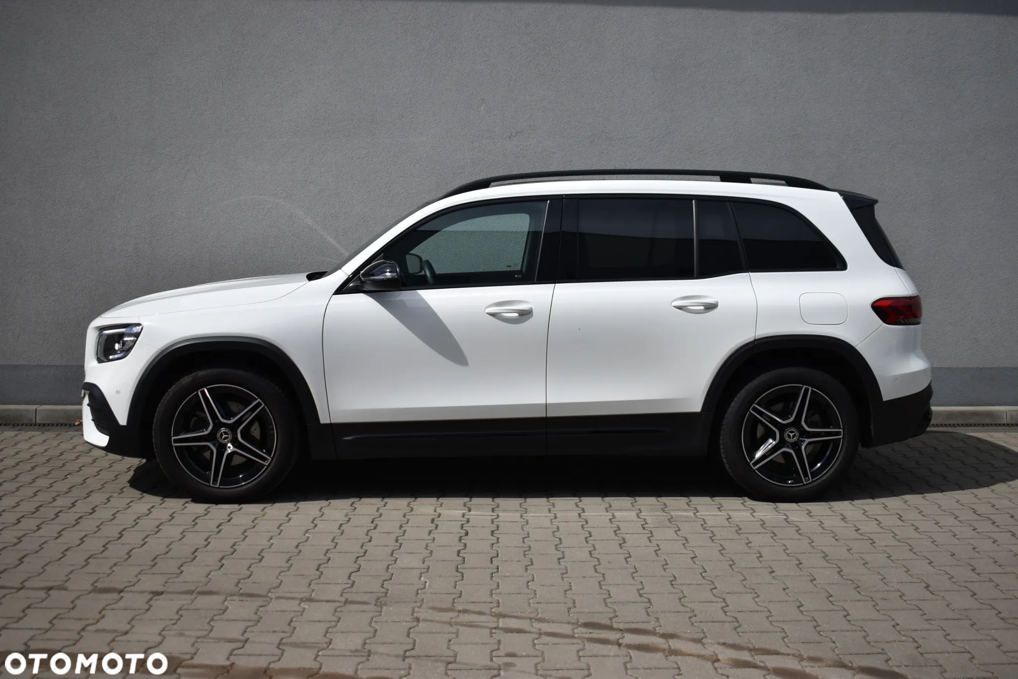 Mercedes-Benz GLB 200 4-Matic AMG Line 8G-DCT - 5