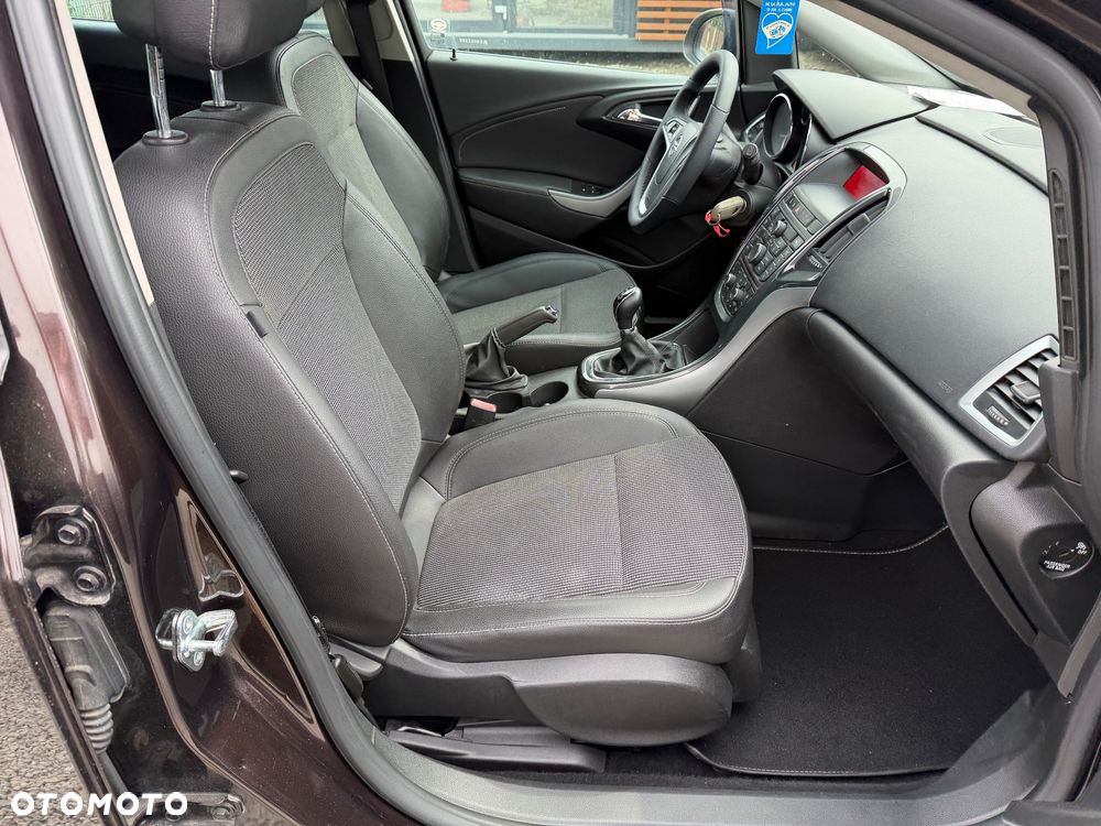 Opel Astra ver-1-4-turbo - 30