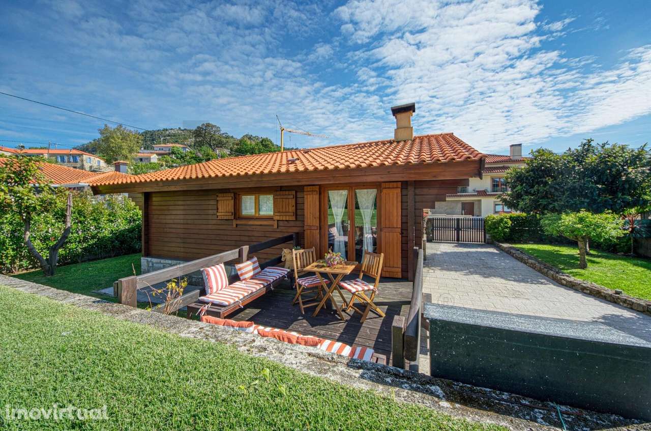 MORADIA EXCLUSIVA TÉRREA COM JARDIM EM VILA NOVA DE CERVEIRA - Grande imagem: 4/14