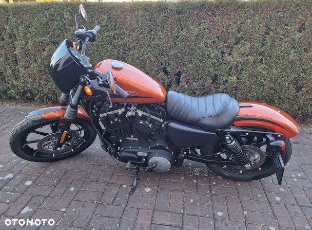 Harley-Davidson Sportster Iron 883 - 1