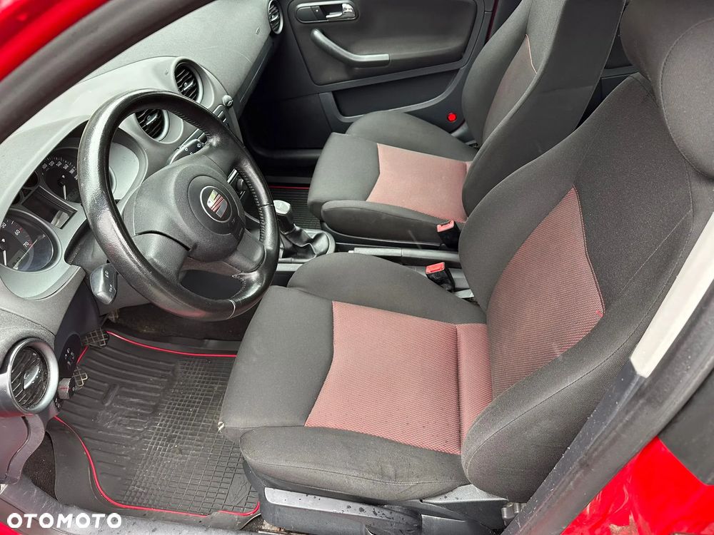 Seat Ibiza 1.4 16V Sport - 5