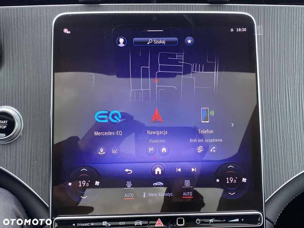 Mercedes-Benz EQS - 24