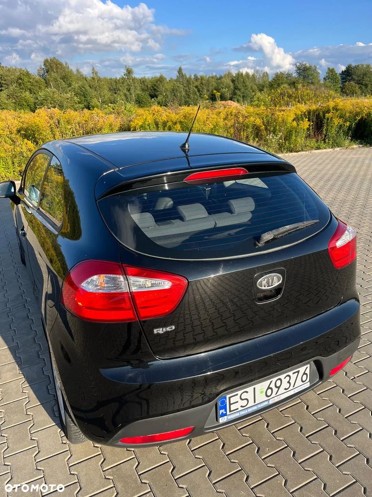 Kia Rio 1.2 Edition 7 - 9
