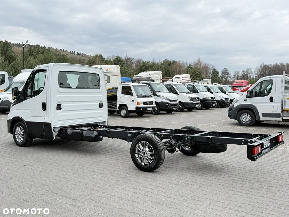 Iveco Daily 35S18 H - 10