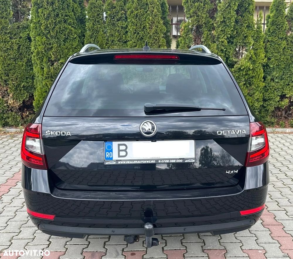 Skoda Octavia 2.0 TDI DSG Laurin & Klement - 30