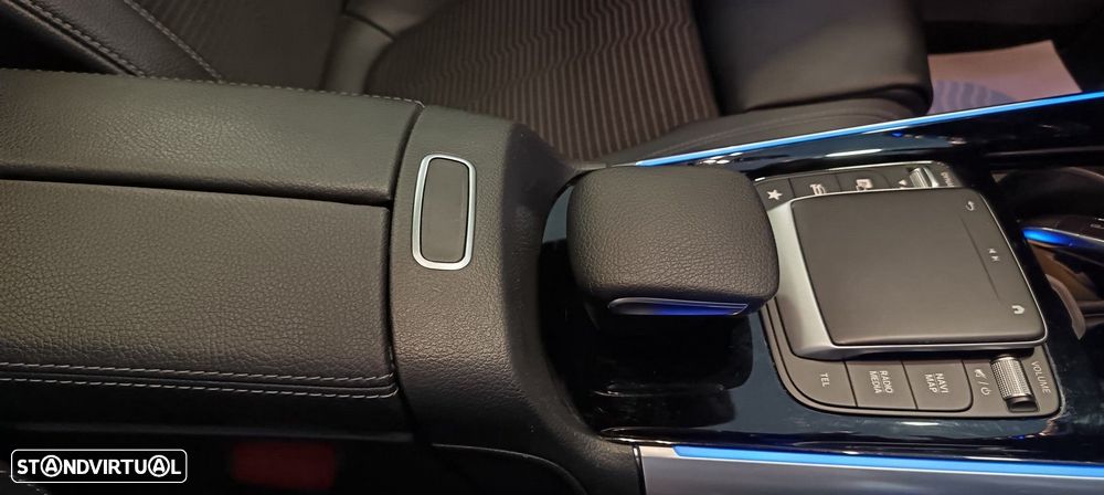 Mercedes-Benz GLA 250 e Business Solutionss Grande Frota - 26
