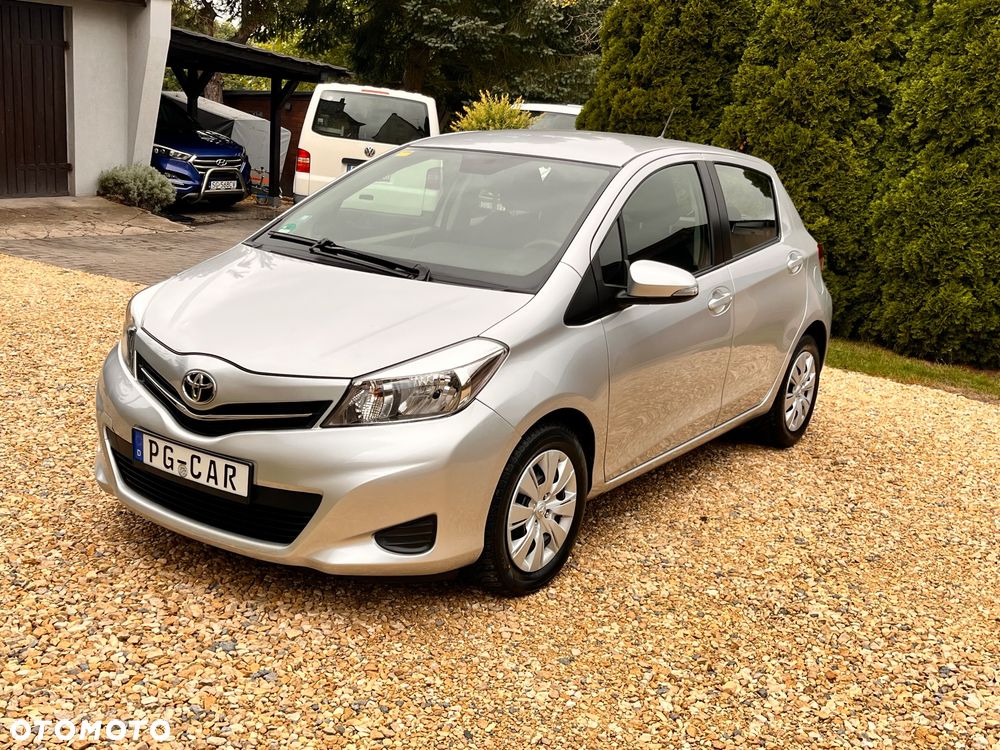 Toyota Yaris - 23