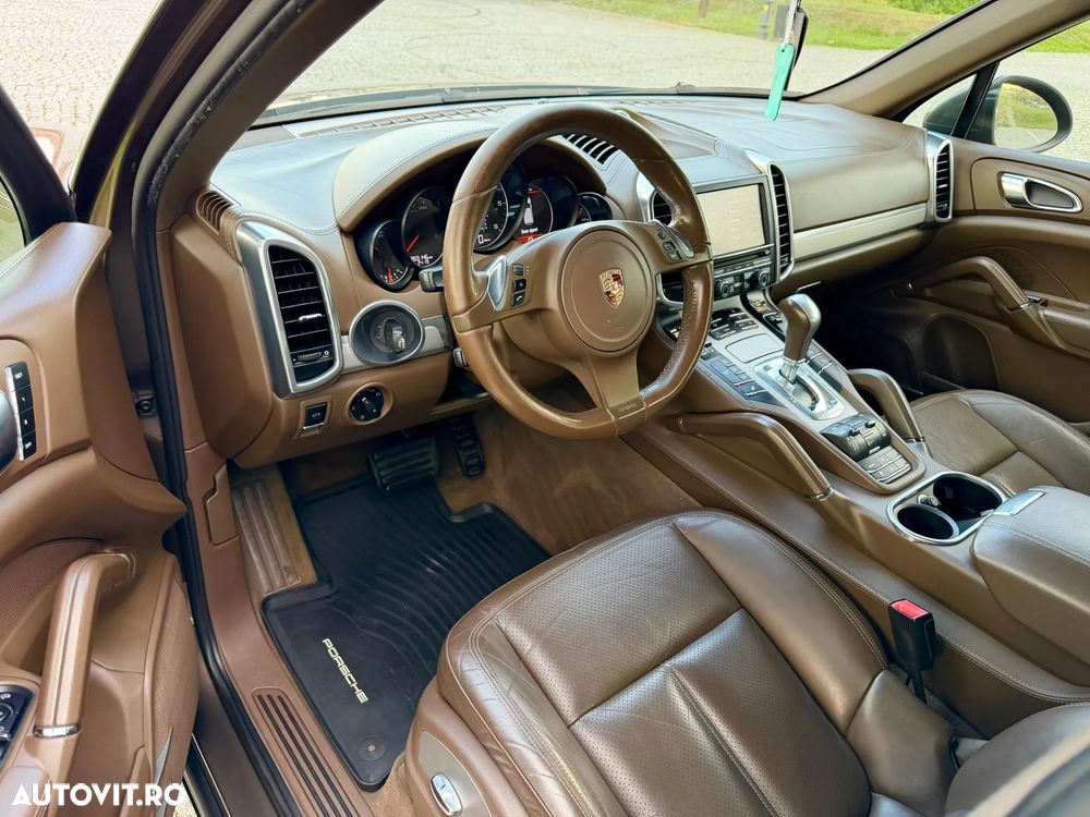 Porsche Cayenne 3.0TD TipTronic - 14
