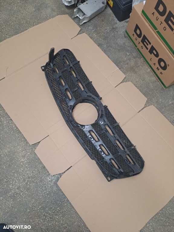 Grila radiator Mercedes GLA Class X156 Facelift cod A1568882900 - 1