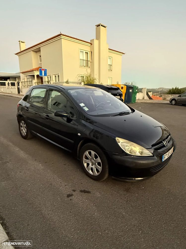 Peugeot 307 1.4 HDi Premium - 3
