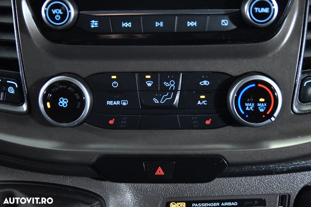 Ford Transit Custom - 19