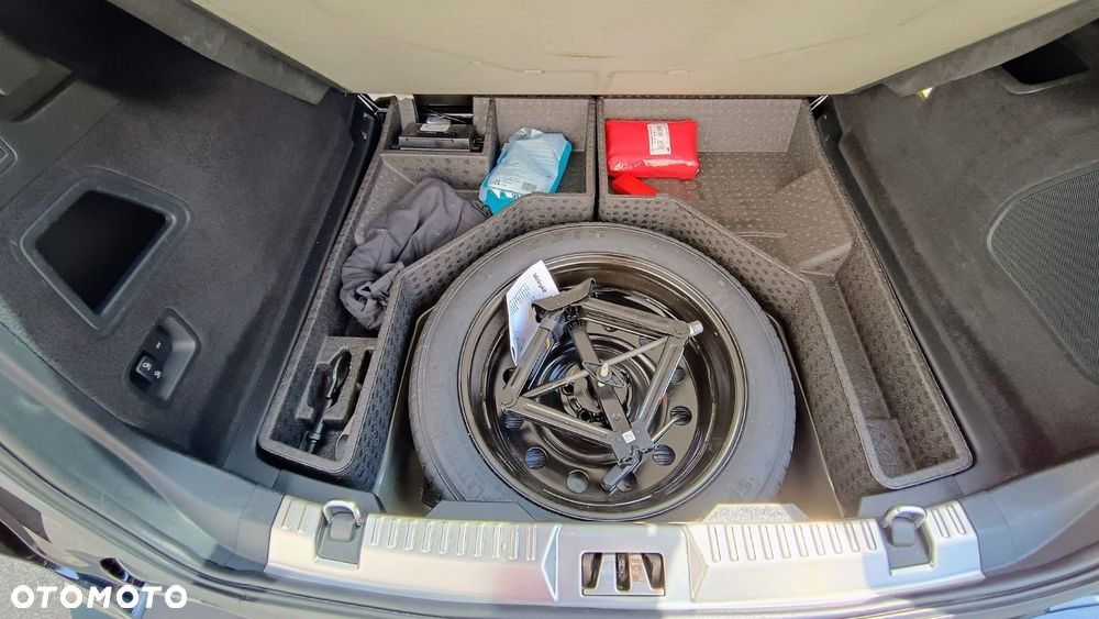 Ford Edge 2.0 EcoBlue Bi-Turbo 4x4 Titanium - 10