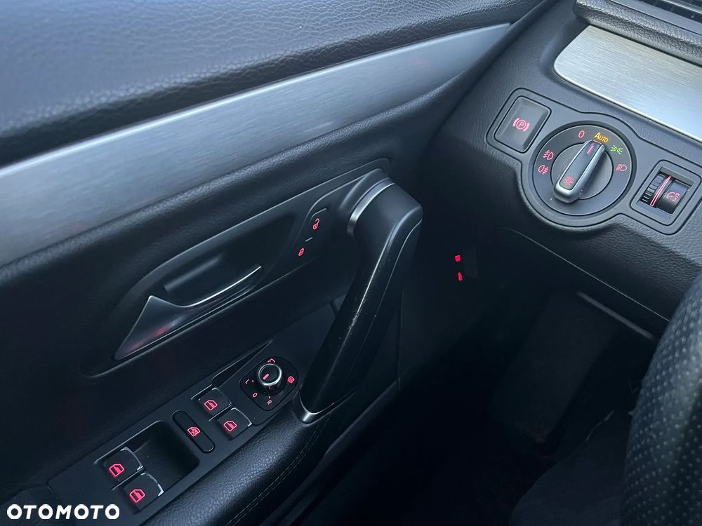 Volkswagen Passat CC - 15