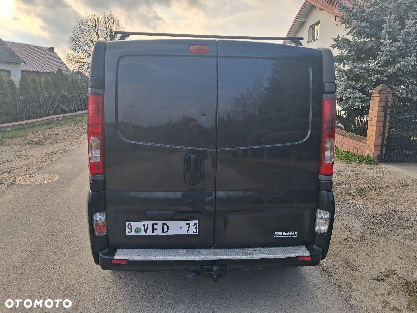 Opel Vivaro - 7