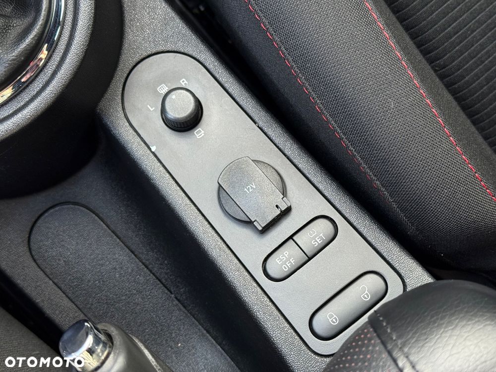 Seat Leon 2.0 TSI Cupra - 25