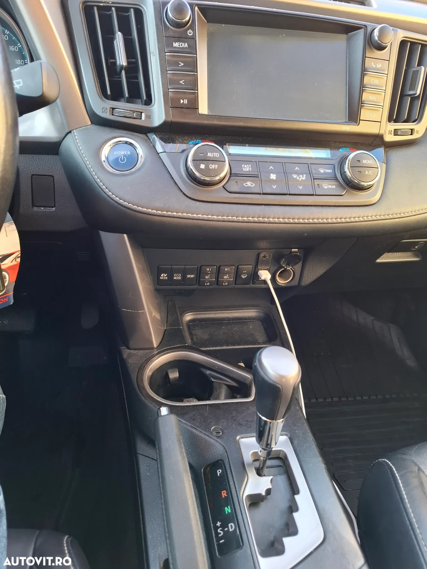 Toyota RAV4 2.5 VVT-i HSD 4x4 Luxury - 12