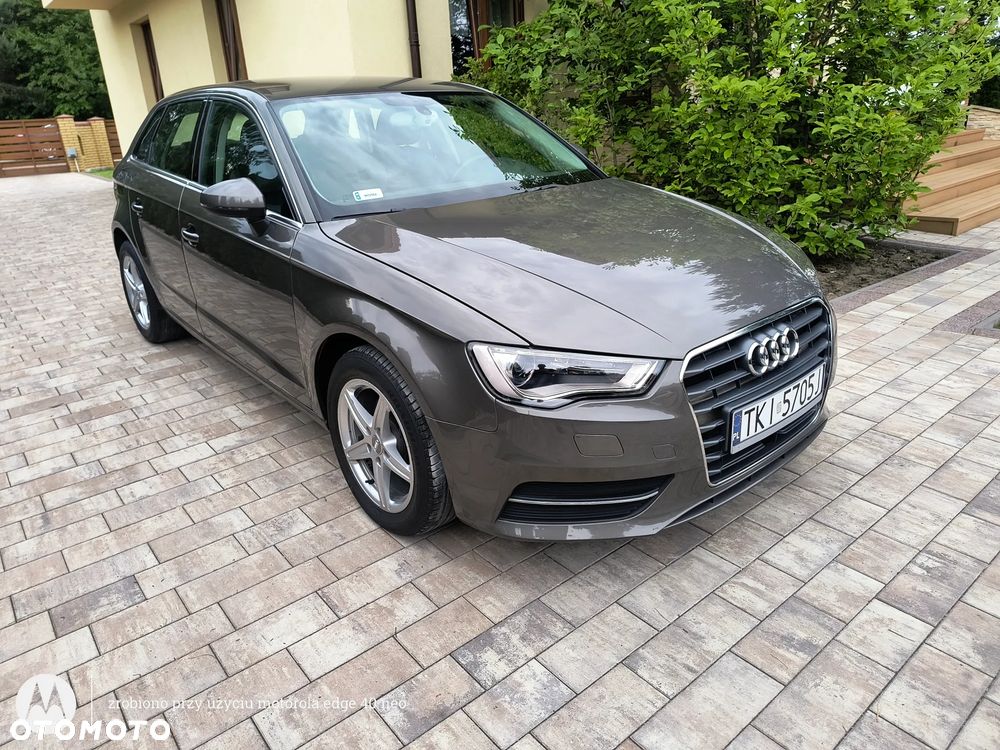 Audi A3 Sportback 1.6 TDI DPF Ambition S tronic - 3