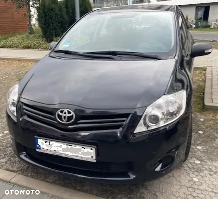 Toyota Auris 1.33 VVT-i Terra - 2