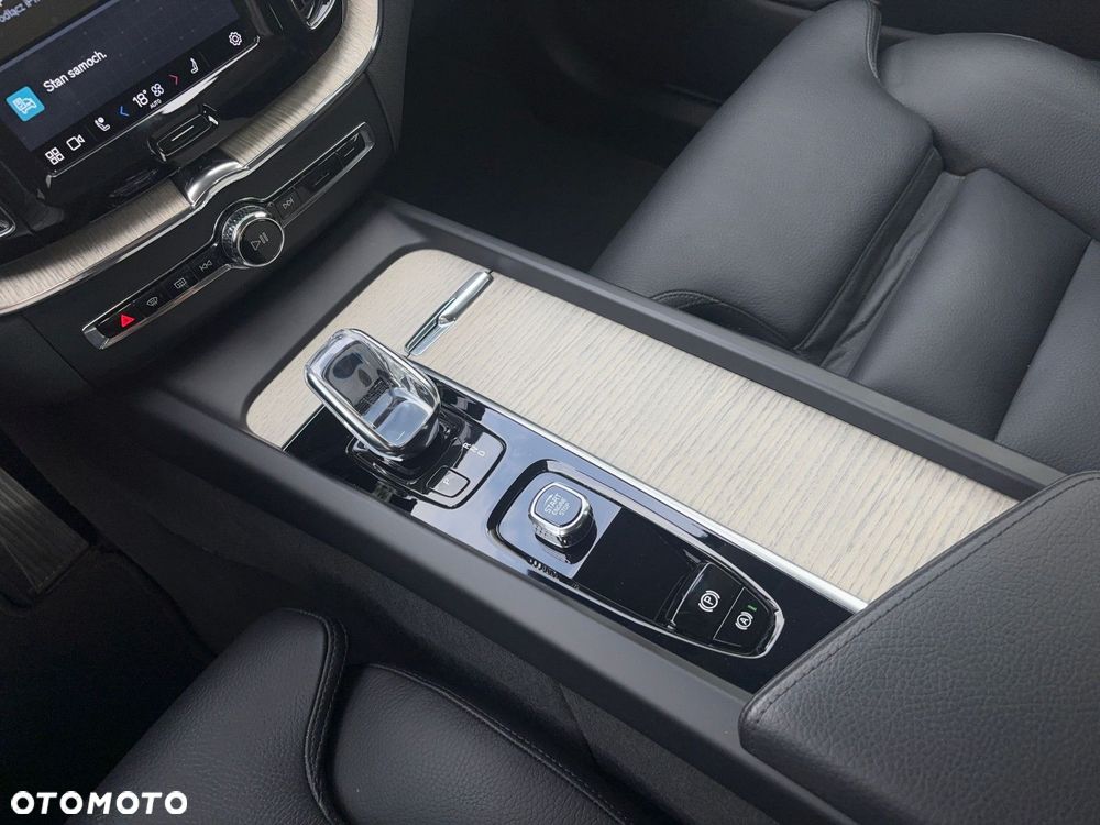 Volvo XC 60 - 15