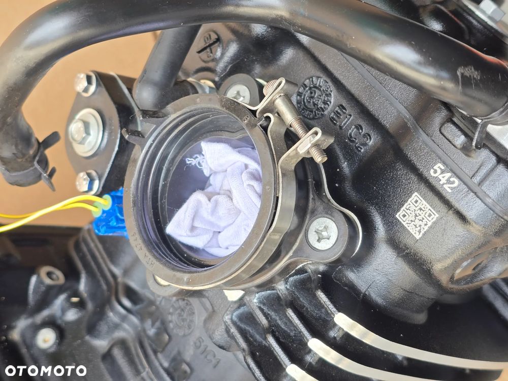 SILNIK TRIUMPH SPEED 400 SCRAMBLER - 22