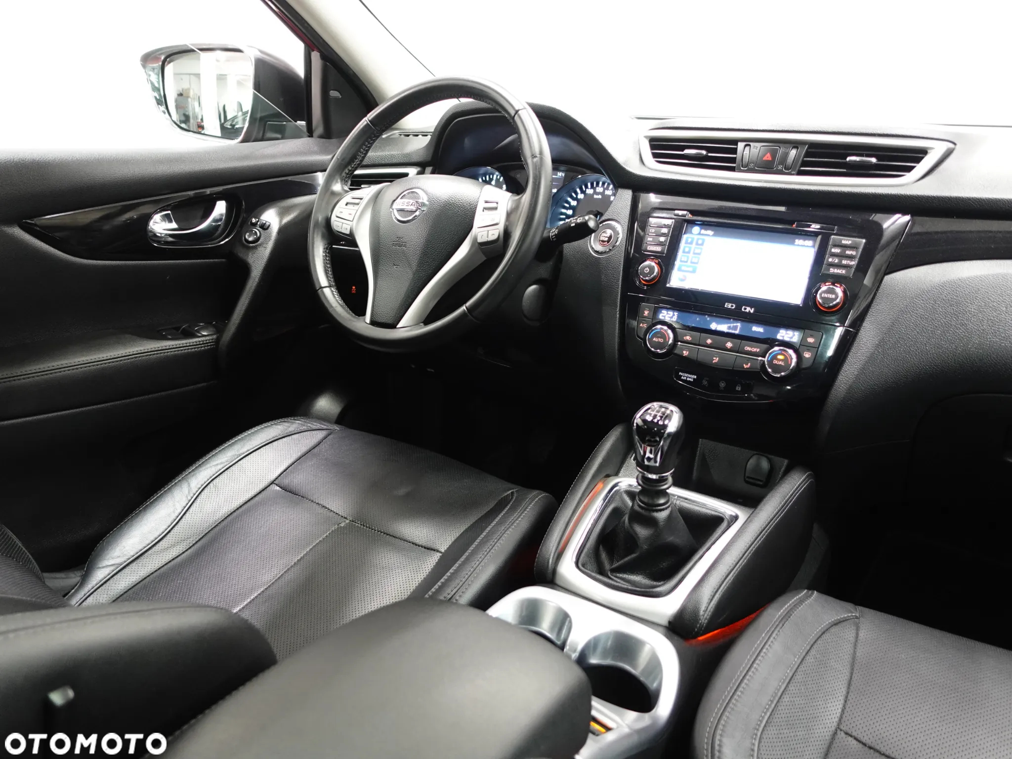 Nissan Qashqai 1.2 DIG-T Tekna+ - 32
