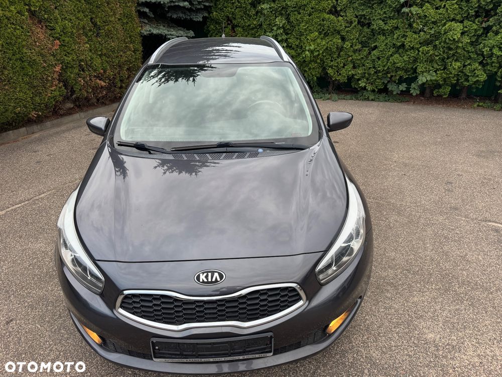 Kia Ceed 1.6 GDI ISG Dream Team Edition - 5