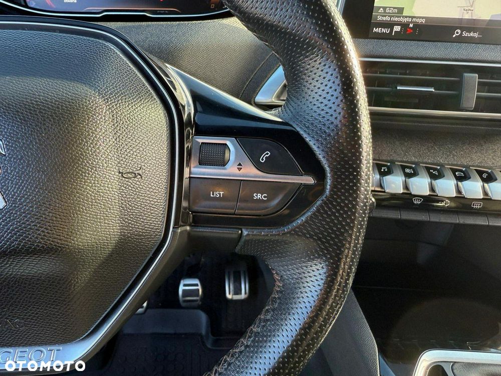 Peugeot 3008 1.2 PureTech GT S&S - 18