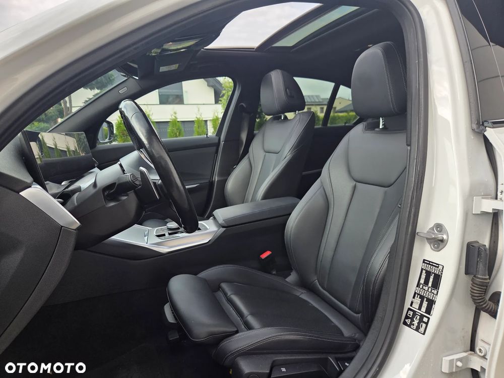 BMW Seria 3 320i M Sport - 10