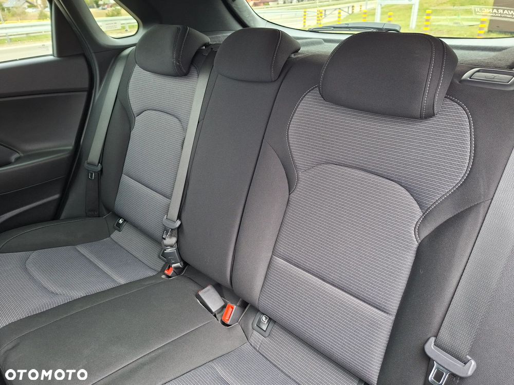 Hyundai i30 1.5 DPI Modern - 22