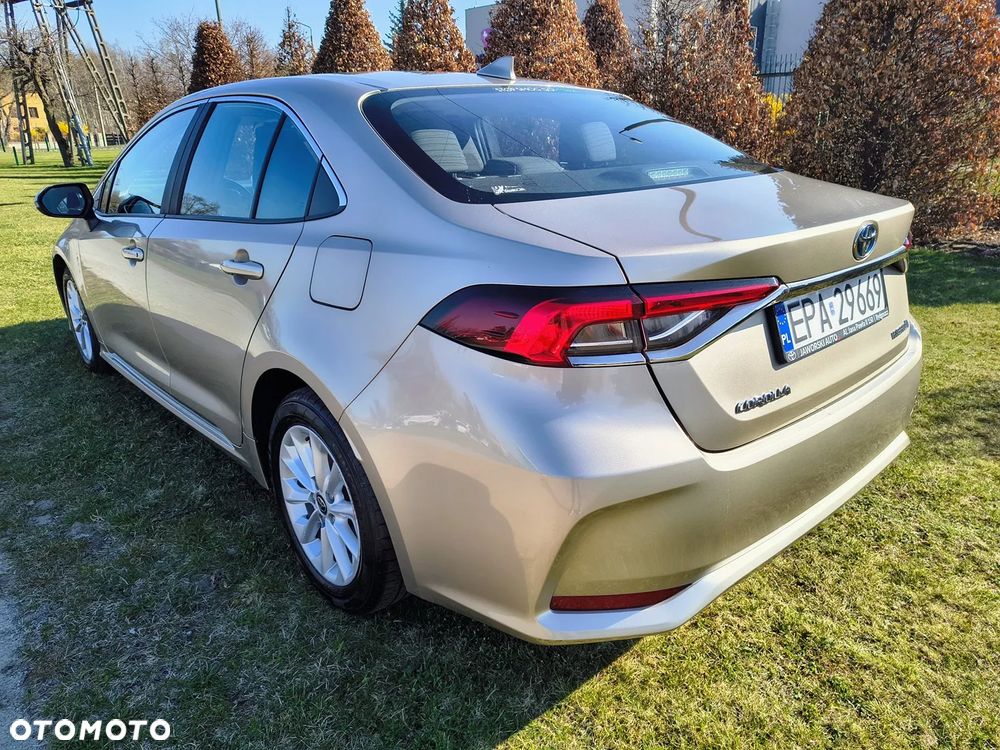 Toyota Corolla 1.8 Hybrid GPF Comfort - 4