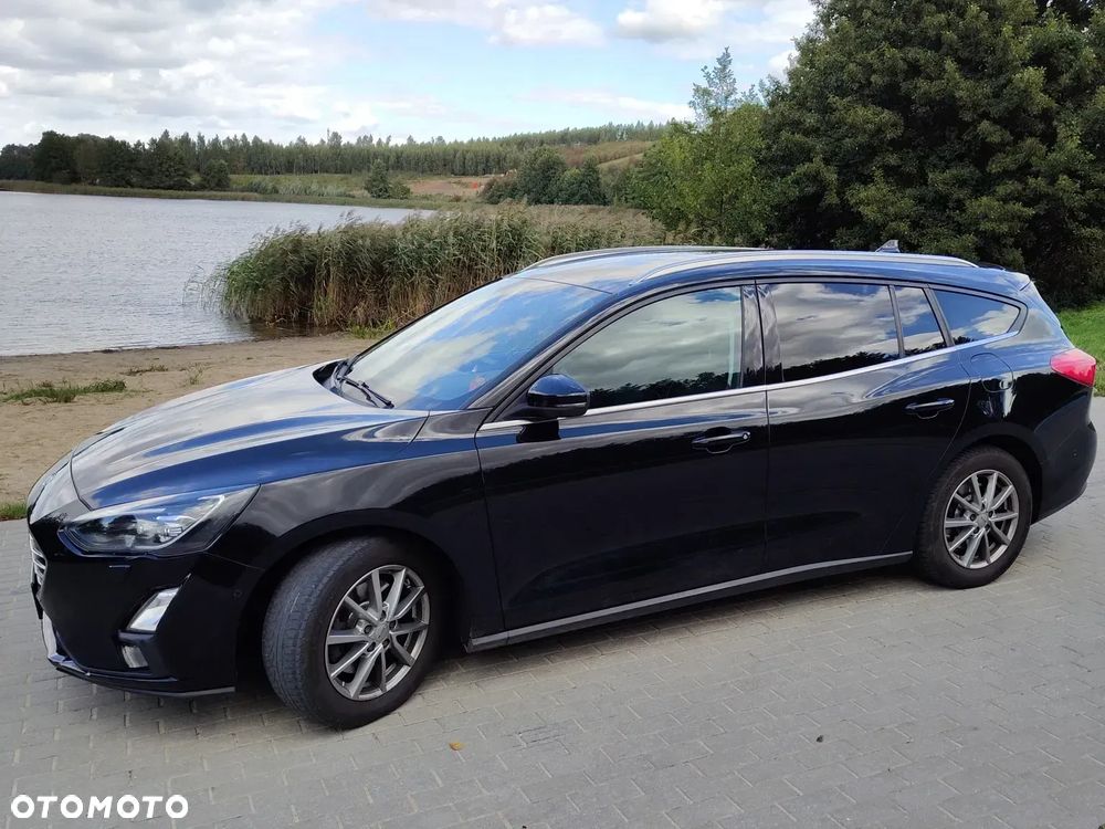 Ford Focus 1.0 EcoBoost Active - 18