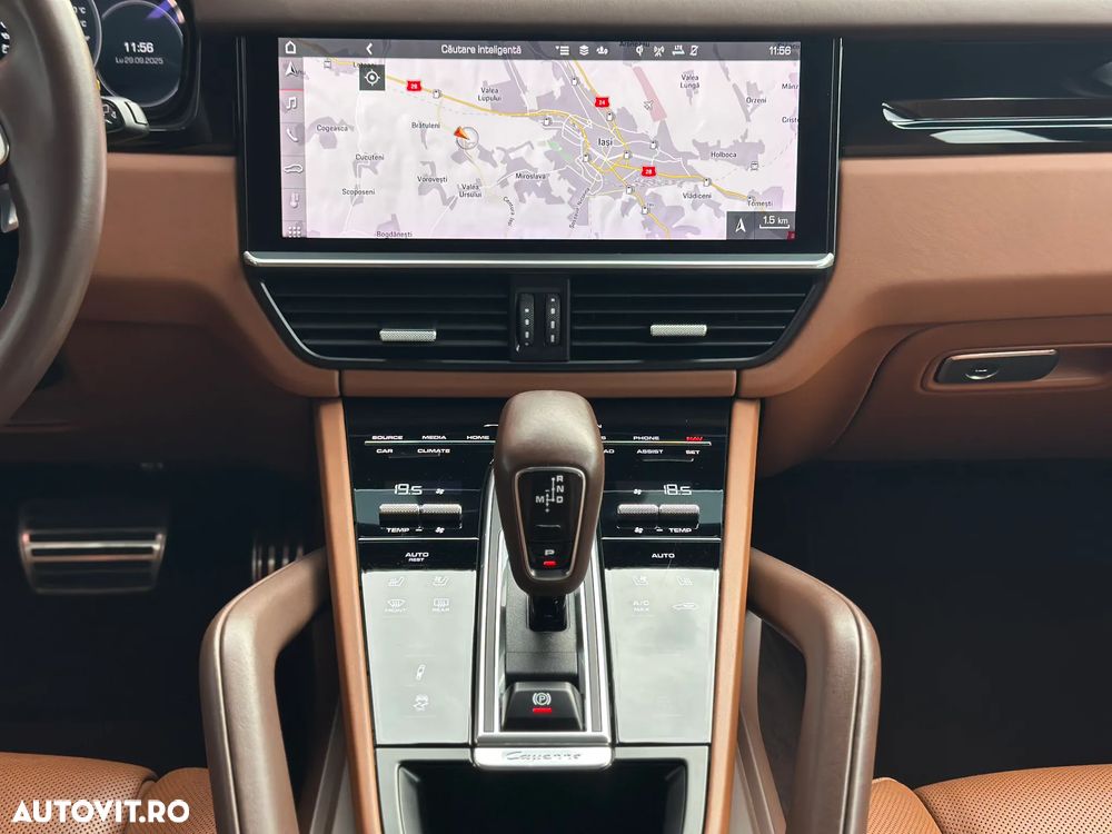 Porsche Cayenne S - 22
